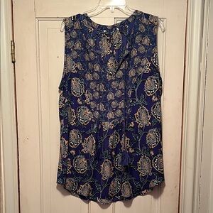 Elegant Blue Floral Sleeveless Top